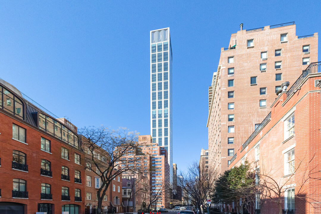 Sutton Tower in New York, NY - Foto de edificio