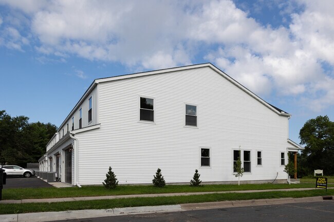 18521-18545 Levee St in Dayton, MN - Building Photo - Building Photo