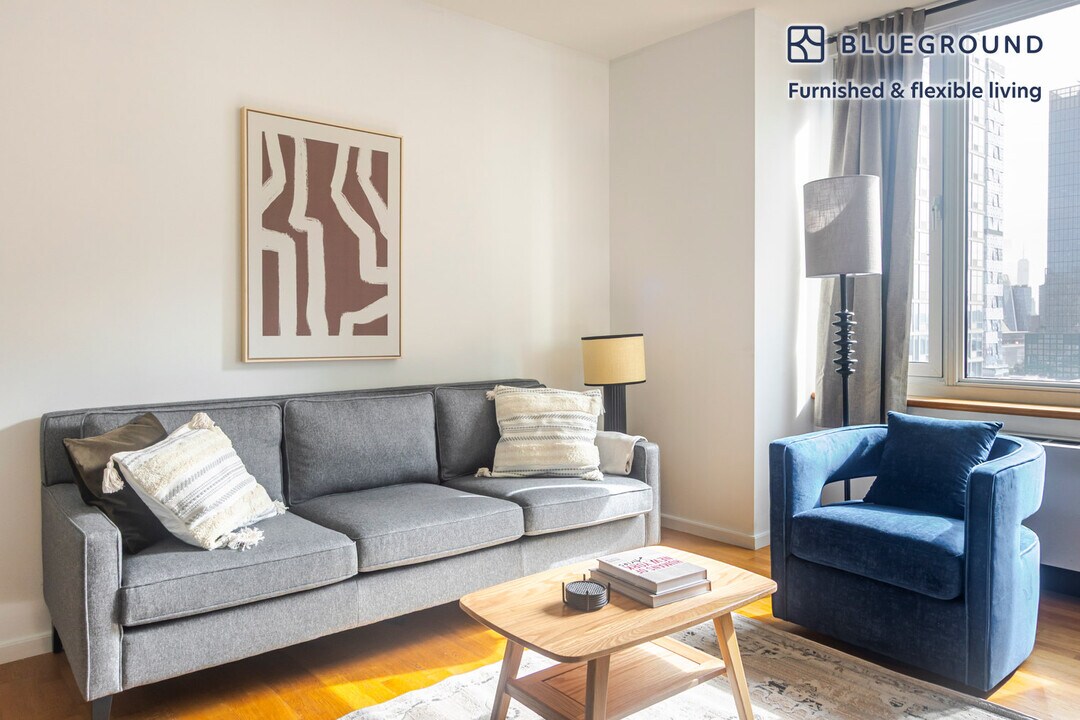 635 W 42nd St in New York, NY - Foto de edificio