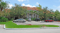 Country Club Lakes Apartments photo'