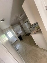 867 S Brett St, Unit 867 in Crestview, FL - Foto de edificio - Building Photo