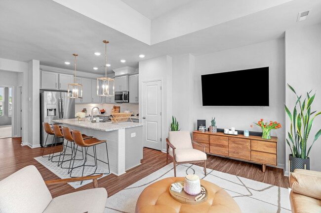 2211 Statesville Ave in Charlotte, NC - Building Photo - Building Photo