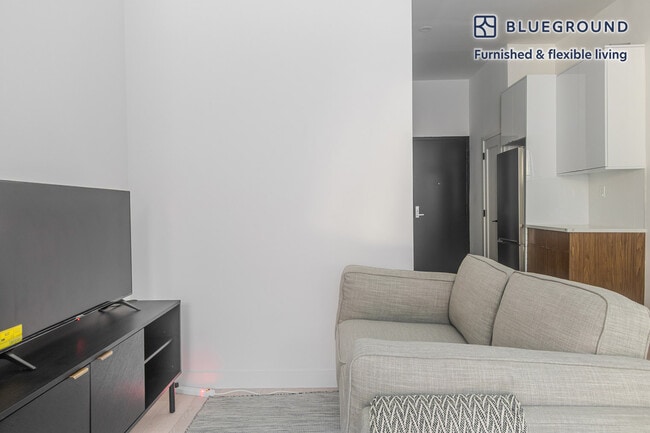 501 1/2 E 83rd St in New York, NY - Building Photo - Building Photo