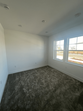 2750 Tacoma Dr in Lathrop, CA - Foto de edificio - Building Photo