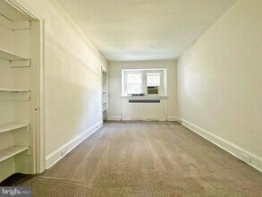 500 Manor House Ln-Unit -C6 in Willow Grove, PA - Building Photo - Building Photo