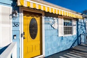 36 Center Beach Ave in Old Lyme, CT - Building Photo