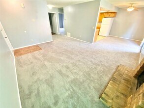 6633 W Tropicana Ave in Las Vegas, NV - Building Photo - Building Photo