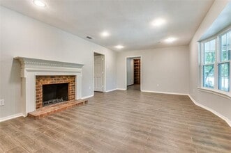 2711 Lincoln Dr in Arlington, TX - Building Photo - Building Photo