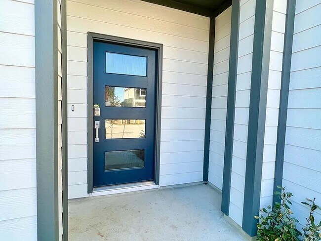 15502 Ellinger Dr in Austin, TX - Building Photo - Building Photo