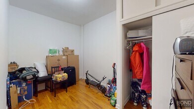 1293 1st Ave in New York, NY - Building Photo - Building Photo