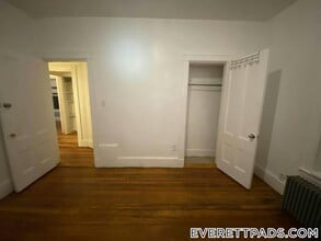 71-73 School St., Unit 3 in Everett, MA - Building Photo - Building Photo