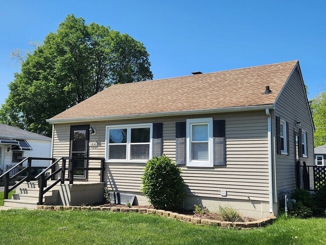 property at 1301 Schriber Ave