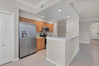 10285 Heritage Bay Blvd, Unit 833 in Naples, FL - Building Photo - Building Photo