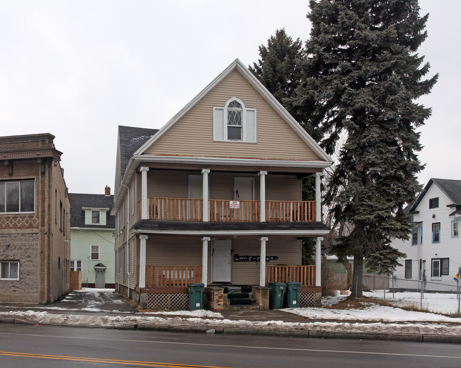 845 Portland Ave in Rochester, NY - Building Photo