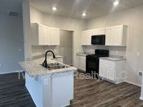 606 NW 119th St in Oklahoma City, OK - Building Photo - Building Photo