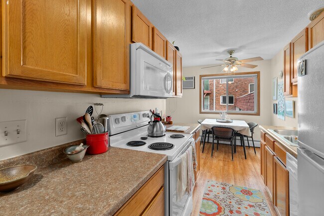 5980 Anna Ave NE in Fridley, MN - Building Photo - Building Photo