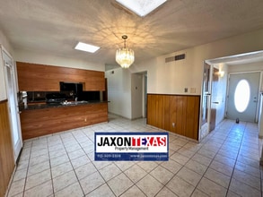 4800 Blossom Ave in El Paso, TX - Building Photo - Building Photo