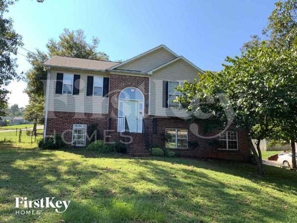 property at 12 Mountain Oaks Ln