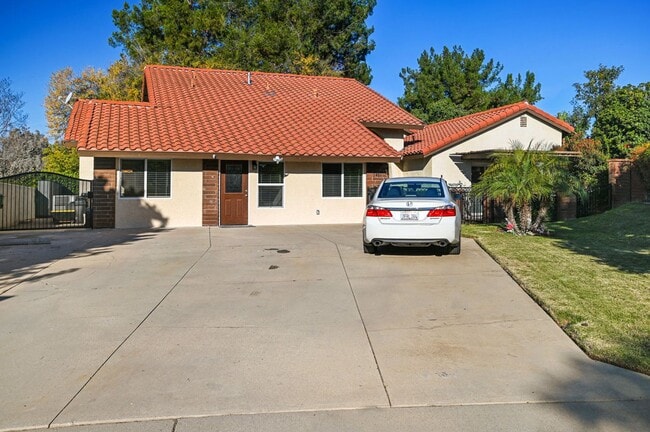 property at 3951 Northampton Ave