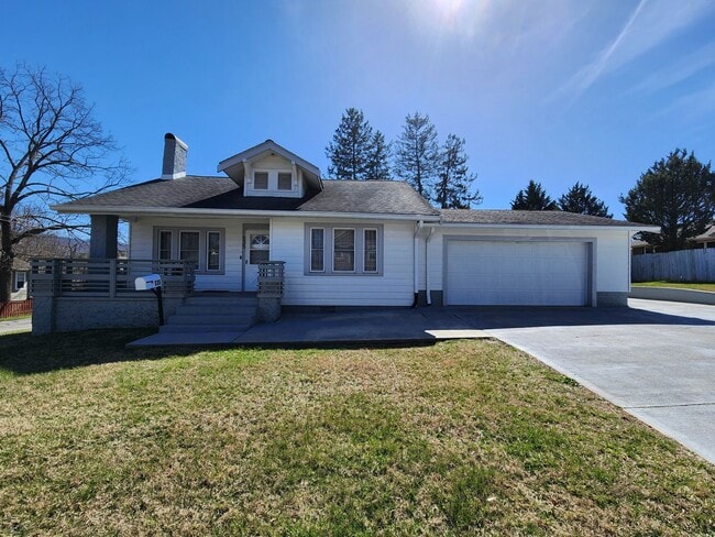 property at 535 Fairview Rd