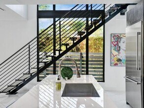 2514 NE 21st St in Fort Lauderdale, FL - Building Photo - Building Photo
