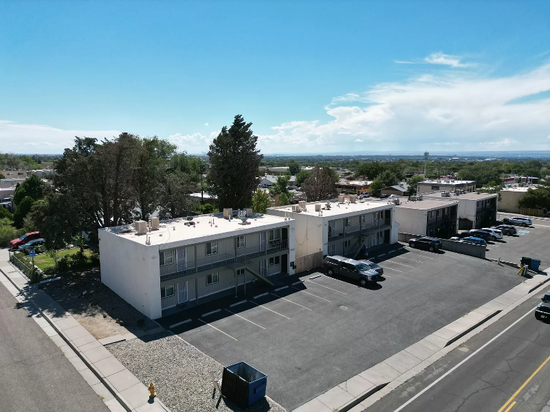 11912 Indian School Rd NE in Albuquerque, NM - Building Photo