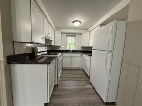19071 Toepfer Dr in Eastpointe, MI - Building Photo - Building Photo