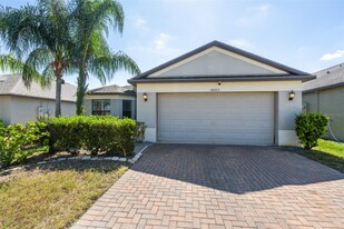 14203 Stockwell Ln in Ruskin, FL - Building Photo
