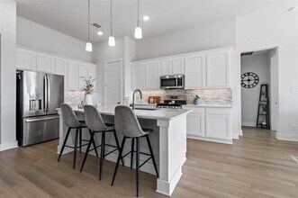 1408 Lawnview Dr in Forney, TX - Building Photo - Building Photo