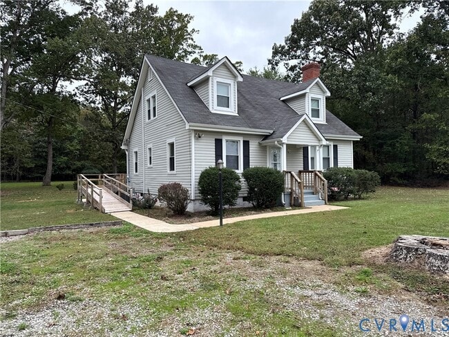 15500 S Giles Rd in Amelia Court House, VA - Building Photo - Building Photo