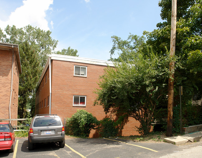 248 W Norwich Ave in Columbus, OH - Foto de edificio - Building Photo