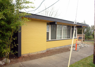 Mary Lou Apartments in Seattle, WA - Building Photo - Building Photo