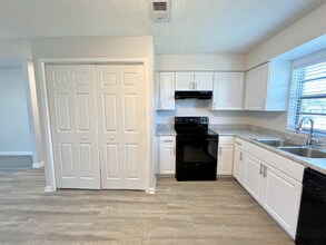 5107 S Clarice Ct in Tampa, FL - Building Photo - Building Photo