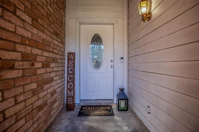 property at 87 Artesian Way