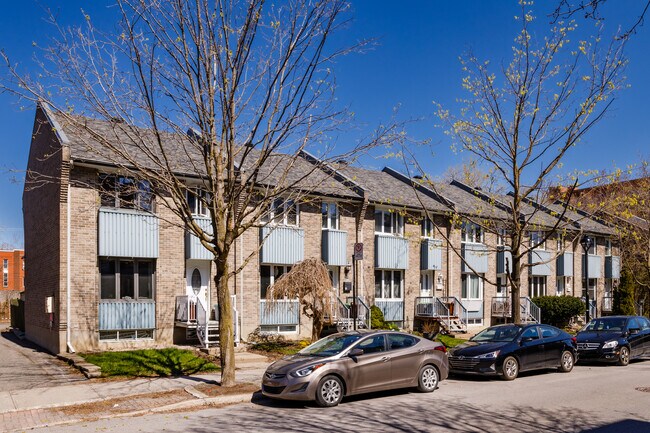 2003 Richardson St in Montréal, QC - Building Photo - Primary Photo