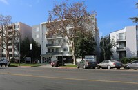 Building Photo - Plaza at Lafayette Luxury Apartments in Los Angeles, California