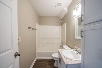 506 McKeithen St in Tallahassee, FL - Building Photo - Building Photo