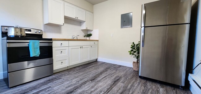 Hilltop Apartments
