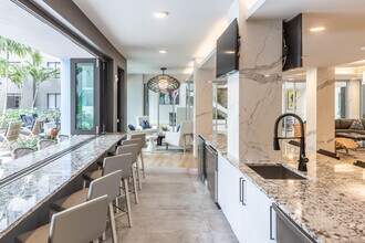 CERU in Boca Raton, FL - Foto de edificio - Interior Photo