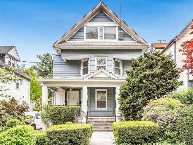 property at 91 Parkway Rd