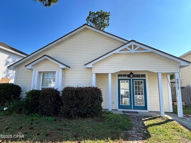 property at 2612 Oakmont Dr