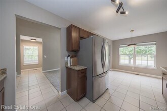 1285 16th St in Detroit, MI - Building Photo - Building Photo