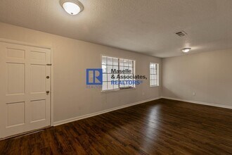 3543 Patterson Dr in Pearl, MS - Foto de edificio - Building Photo