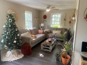 106 Westover Ave in Williamsburg, VA - Building Photo - Building Photo