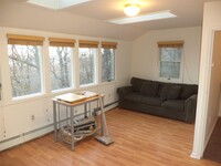 20 Oakwood Trail N in Monroe, NY - Building Photo - Building Photo