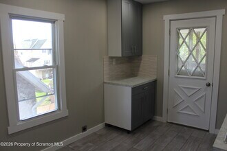 215 Ferdinand St in Scranton, PA - Building Photo - Building Photo