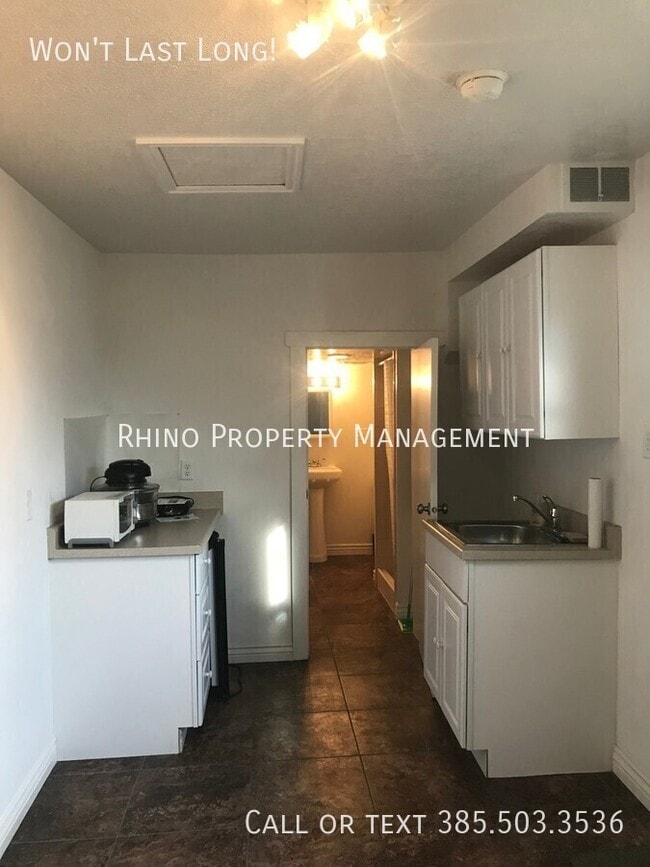 2885 Van Buren Ave in Ogden, UT - Building Photo - Building Photo