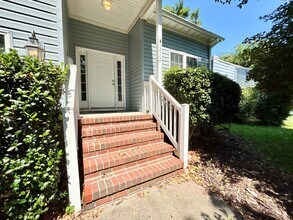 1810 Parkview Ave in Norfolk, VA - Building Photo - Building Photo