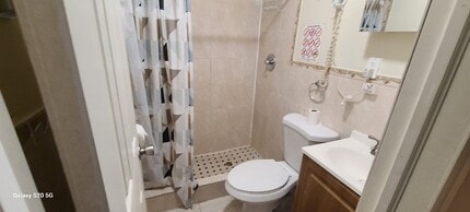 524 Timpson Pl in Bronx, NY - Building Photo - Building Photo