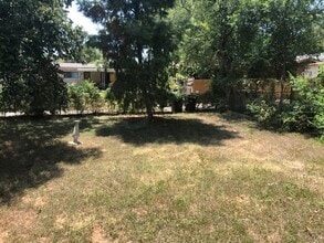 418 Saratoga Dr in San Antonio, TX - Building Photo - Building Photo